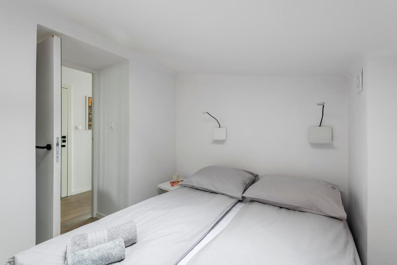 Sasiad Syrenki - Old Town Apartment Варшава Екстер'єр фото